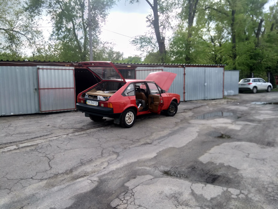 Відкриття сезону та хоум, світ хоум . 2