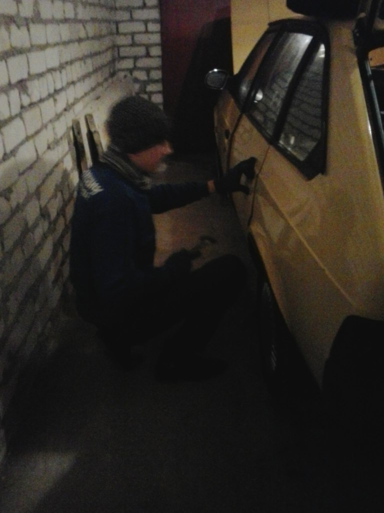 Задні двері, та чорний салон частина 1… 3