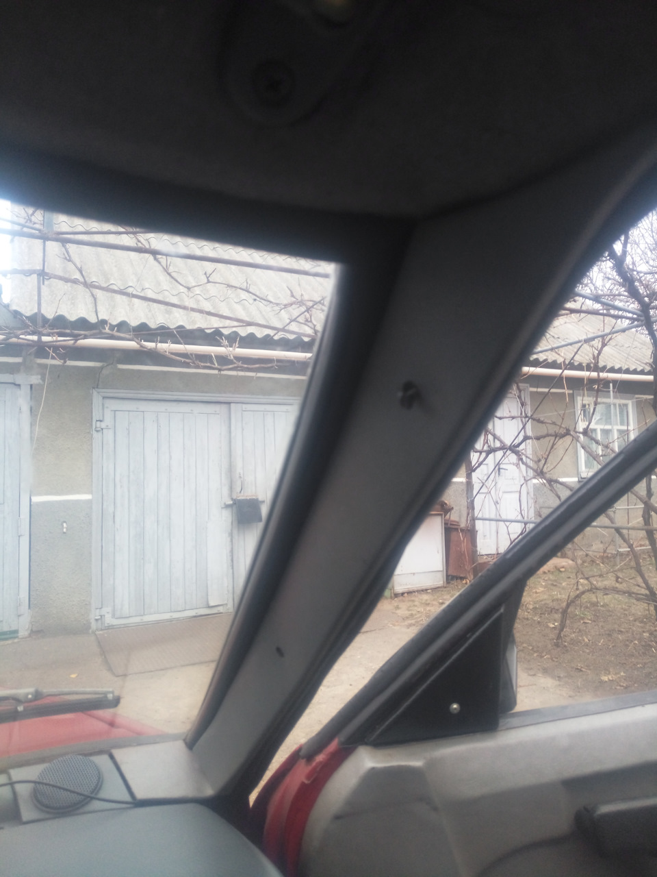 Замінив ущільнювальні гумки на дверях 3