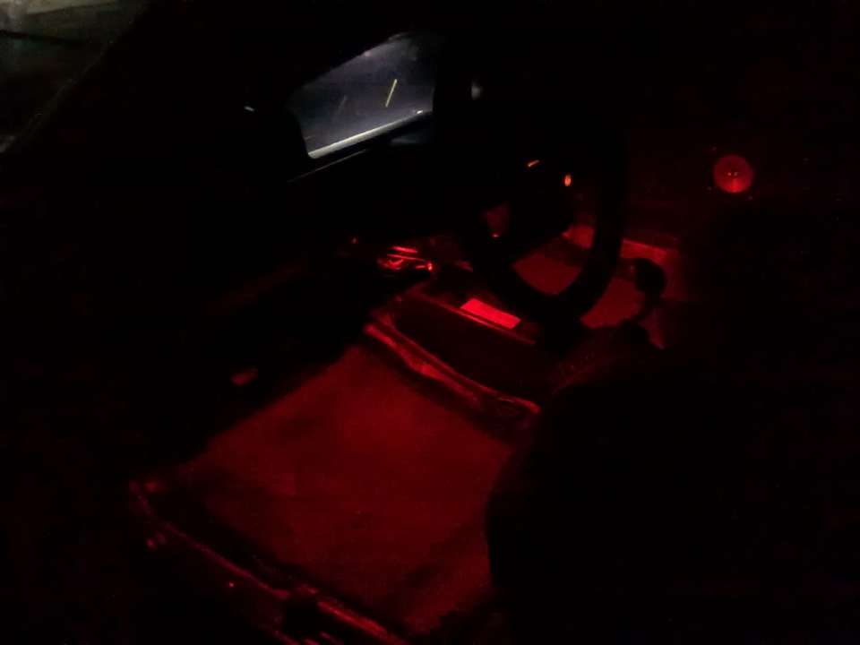 Підсвічування під ноги. 1