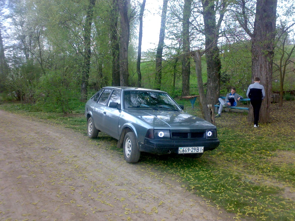 бі-лінзи 3