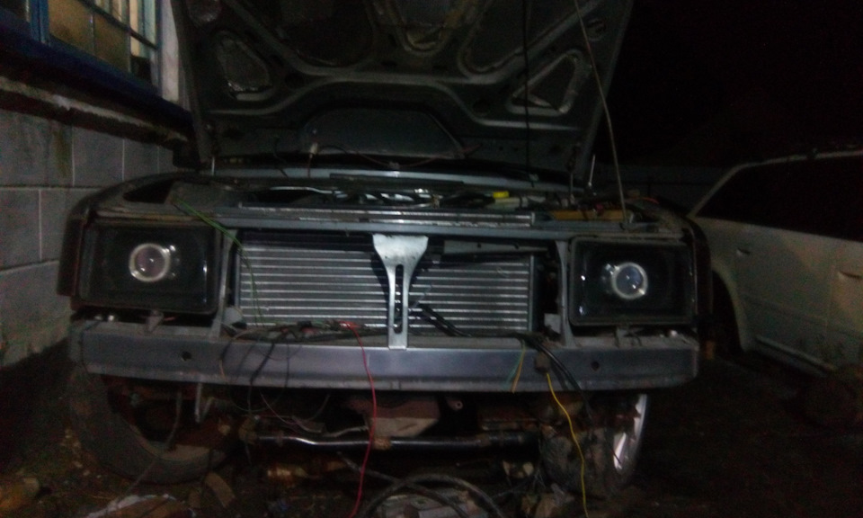 Завелася 2