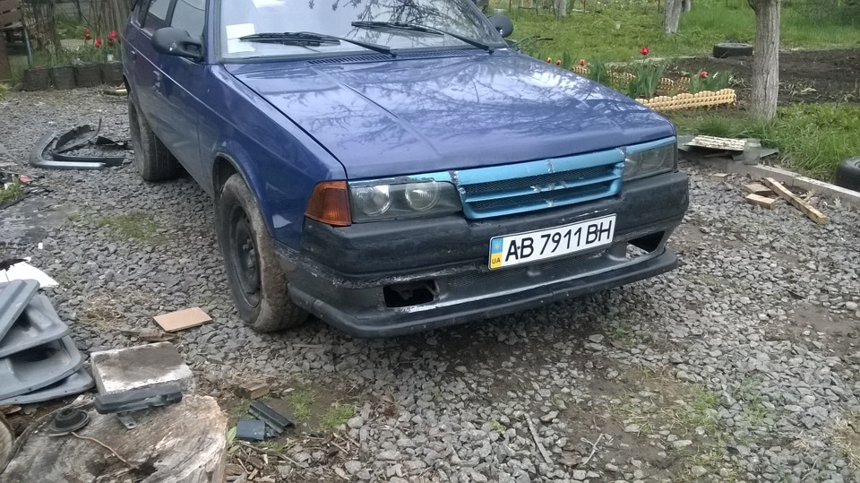 сьогодні прийшло натхнення і навіяло нижню кромку бампера. 3