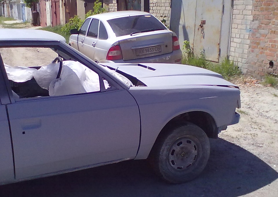 Біленький, тьху ти, сіренький і пухнастий... Або Загрунтувалися! 4
