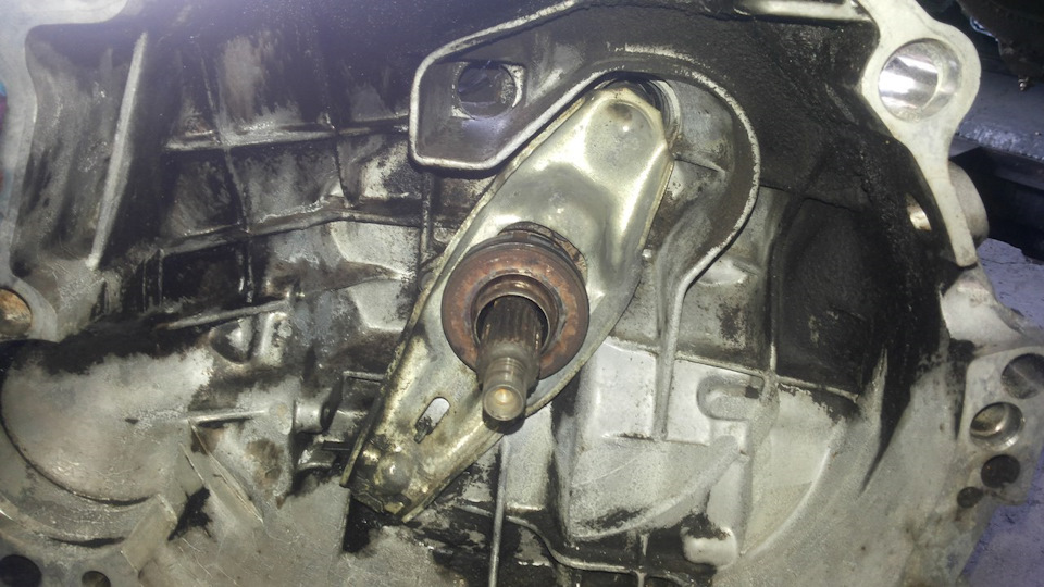 прийшла КПП audi 100 v6 2.8L 5