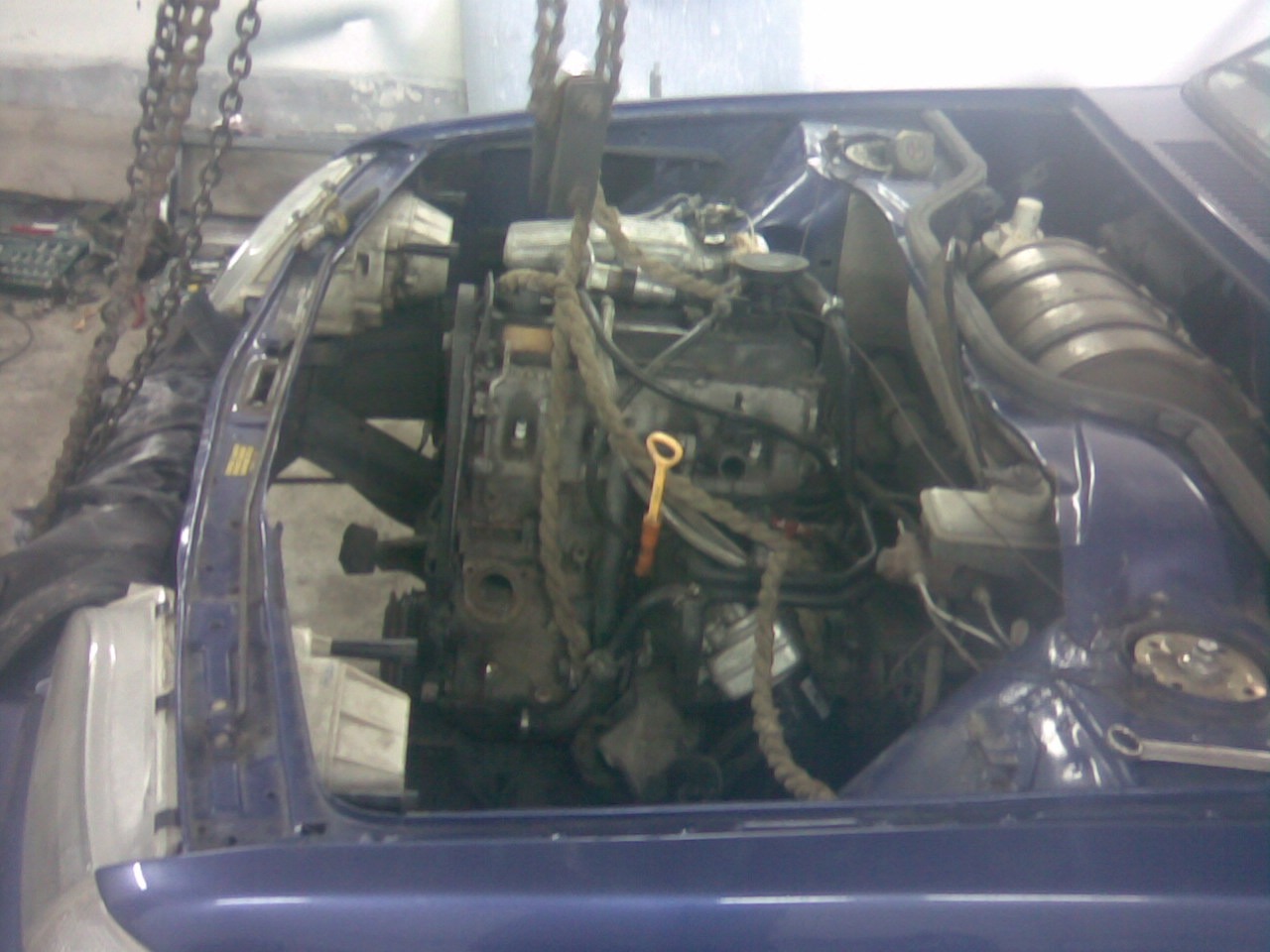 двигло 2.0 AUDI 3