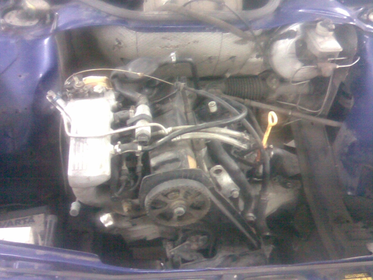 двигло 2.0 AUDI 2