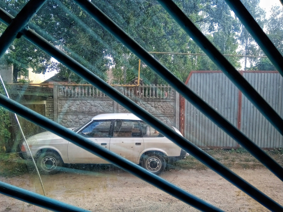 Ларок 1