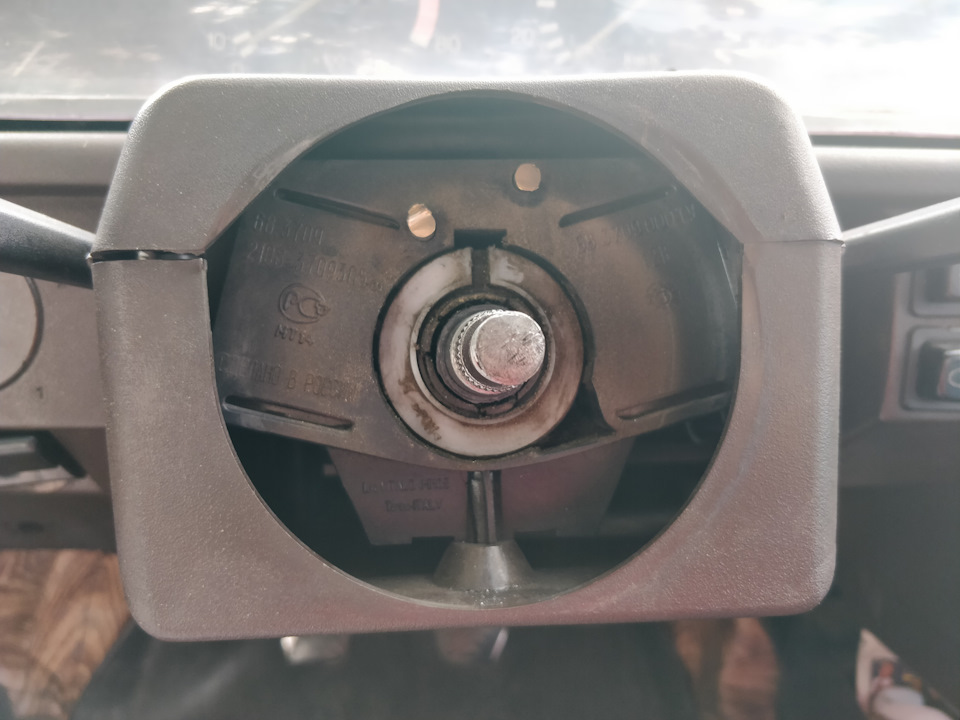 Руль Opel Vectra B в Москвич 2141 2