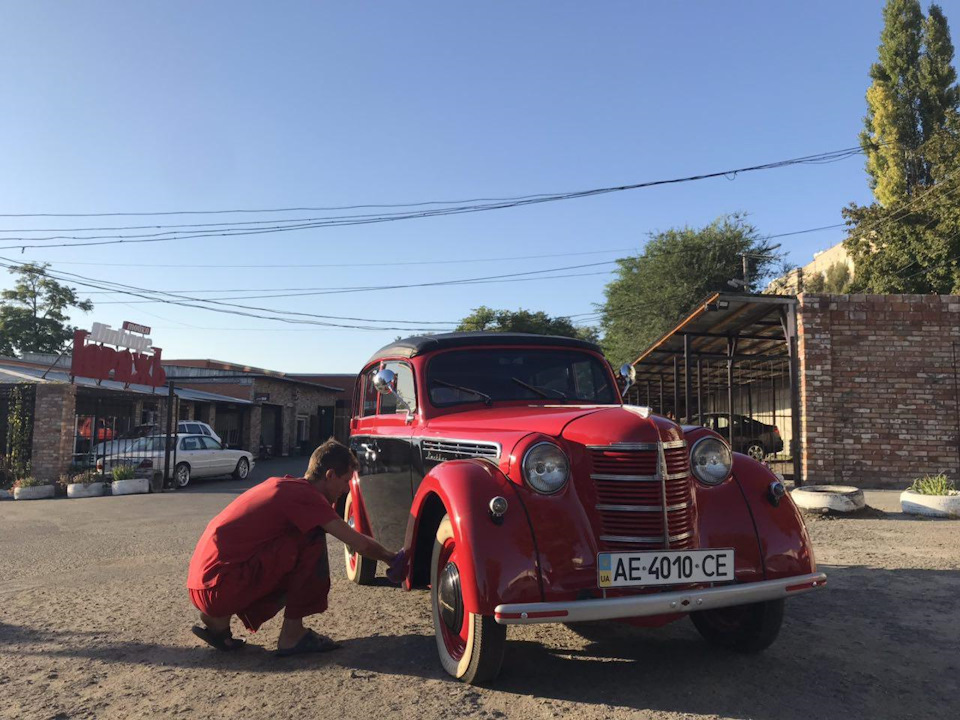 Підготовка до Vintage Car Fest. 1