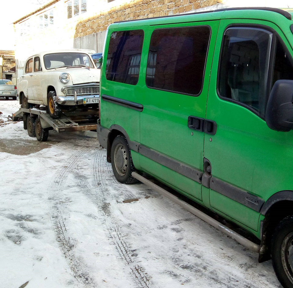 Вперше за два роки москвич поїхав, на лафеті... 1