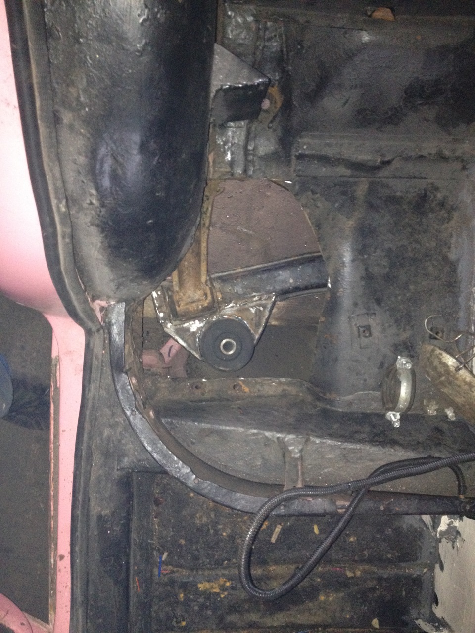e 30 ass Inside 4