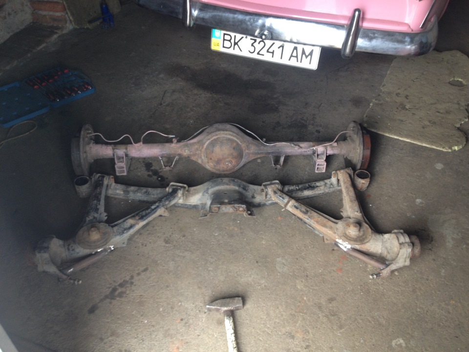 e 30 ass Inside 1