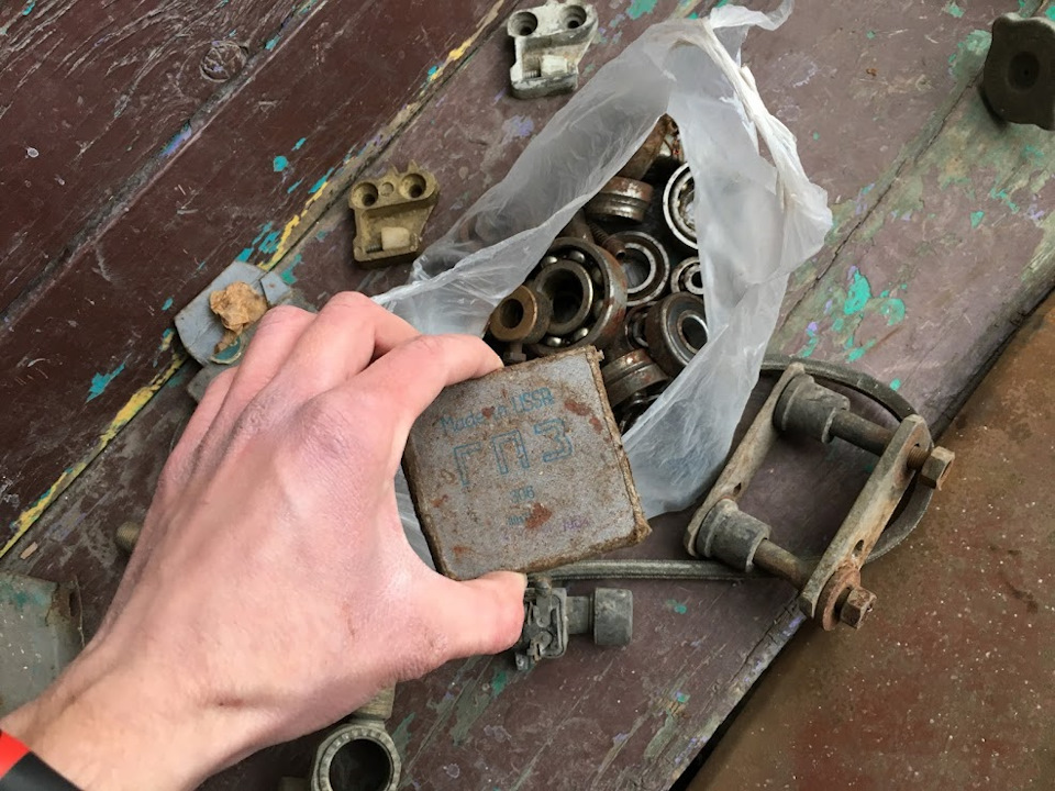 Куча ніштяків. Перша виставка Москвича. 4