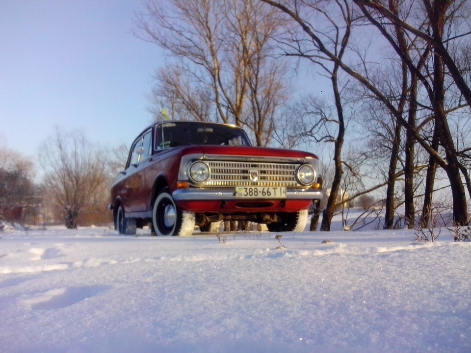 Retro Car and snow_))) 5