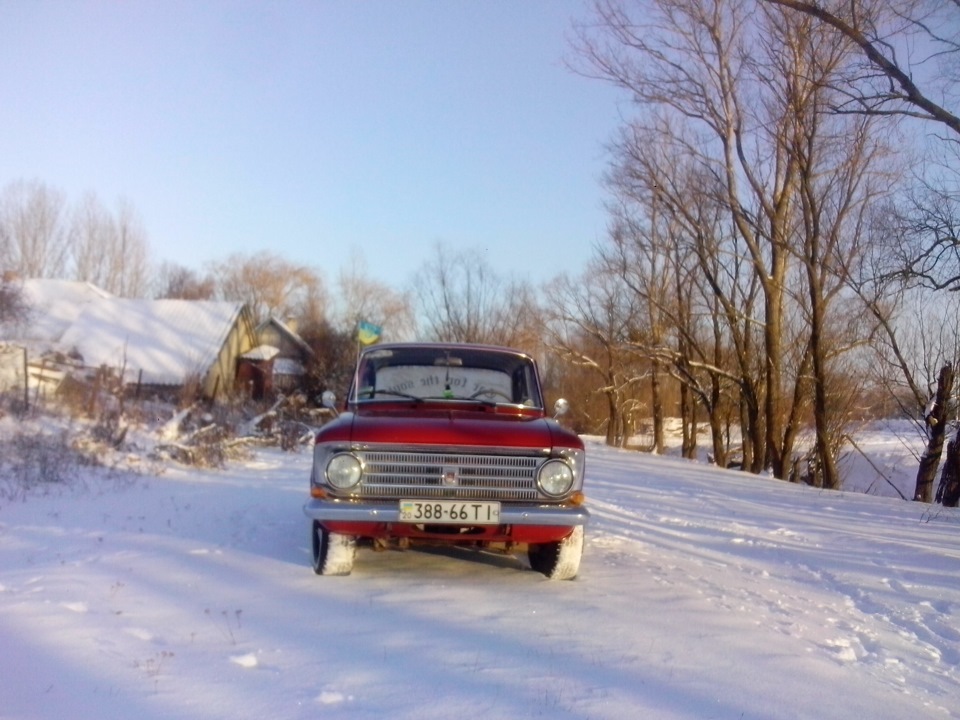 Retro Car and snow_))) 4