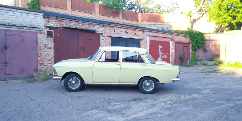 #15 Автомобіль продано 4