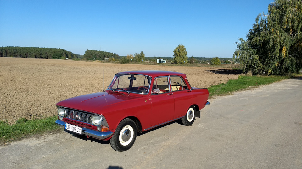 Фотографії автомобіля на природі 2