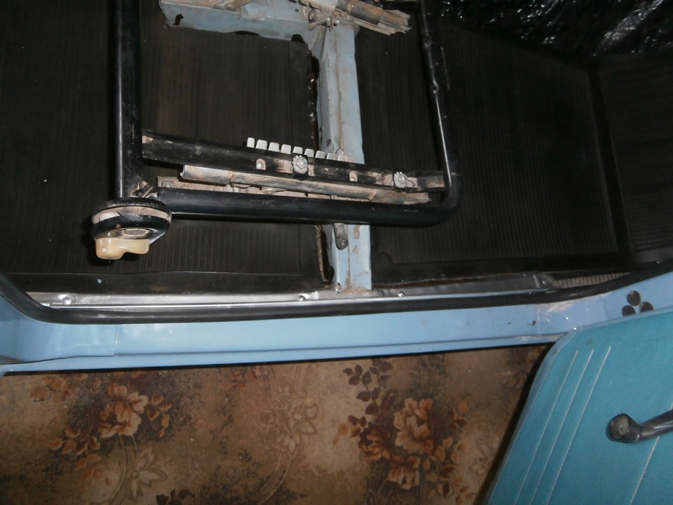 збираємо салон авто (фото) авто 1