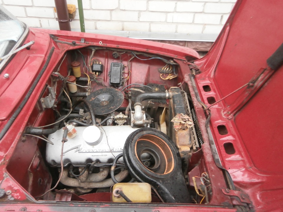 салон та підкапотка авто 3