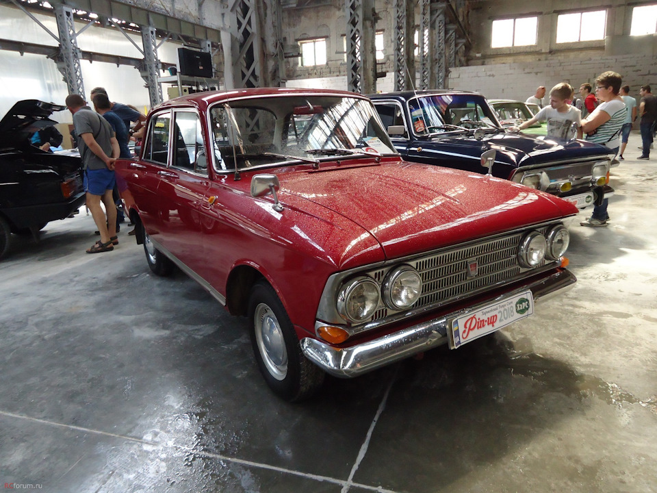 мій авто на Харківському авторетрозльоті-2018. 3