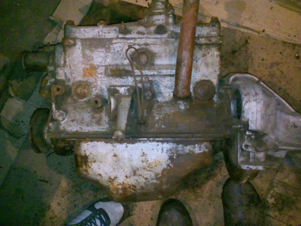 Ще один двигун-нижньоклапанник у запас 3