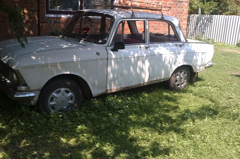 поставивши колпаки