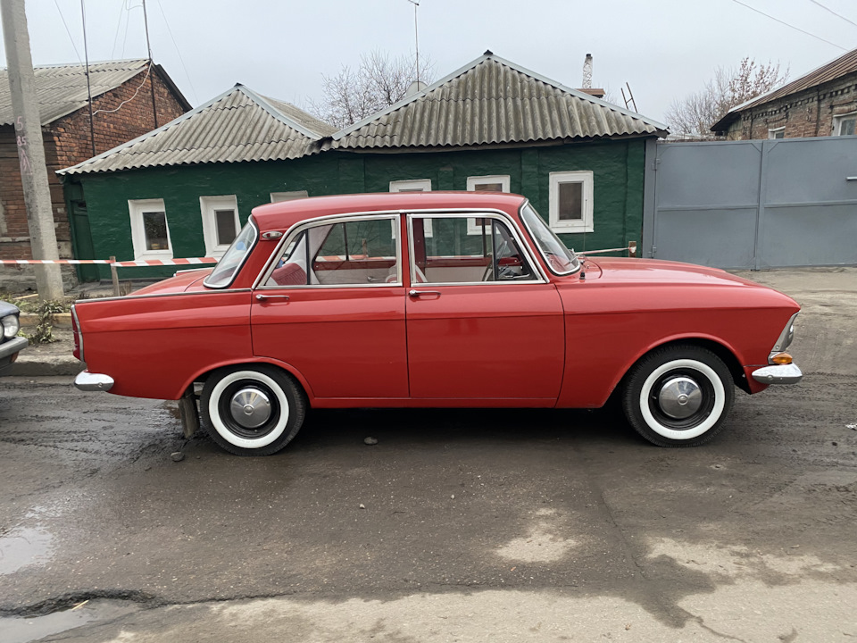 Виїхав вперше за півроку 1
