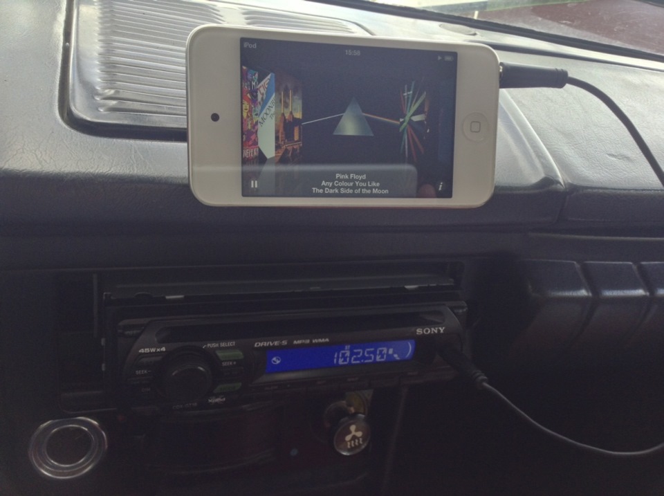Поставив магнітолу 2