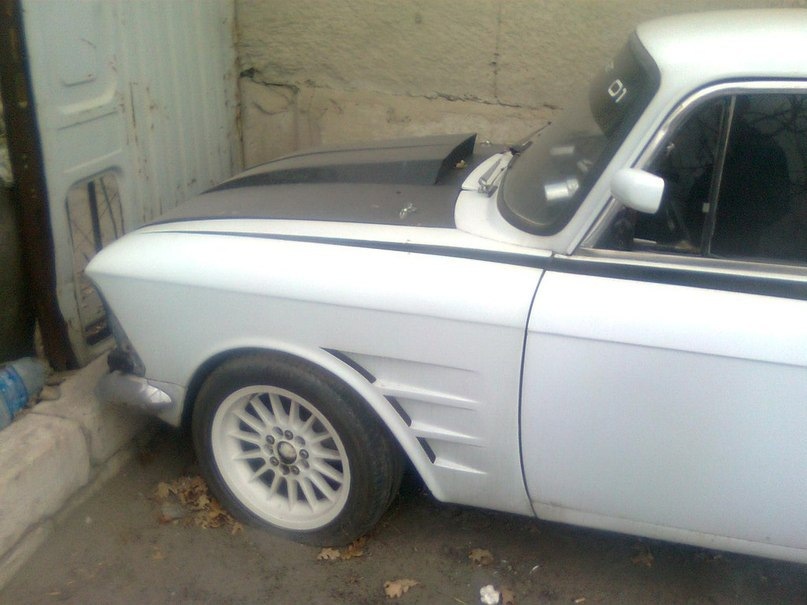А ми всі стоїмо... 2