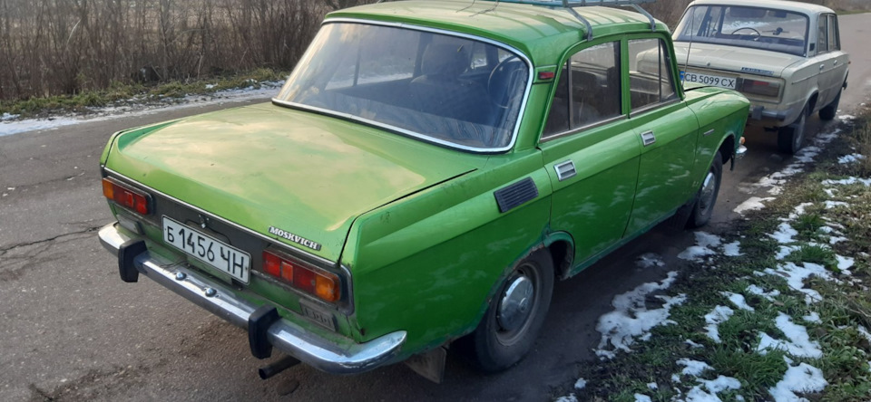Купив сьогодні Москвич 2140 алігатор 4