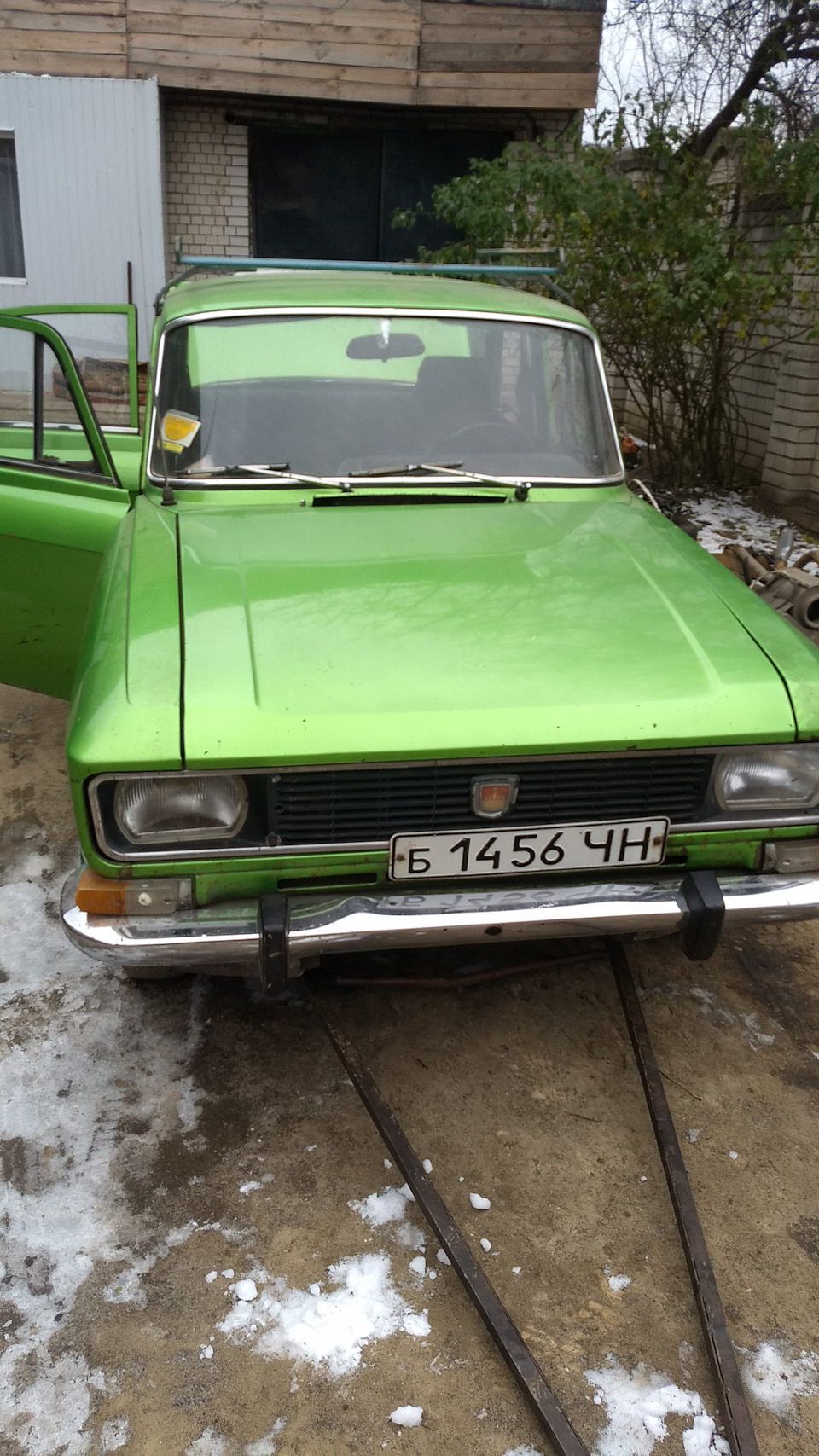 Огляд Москвич 2140 алігатор 1