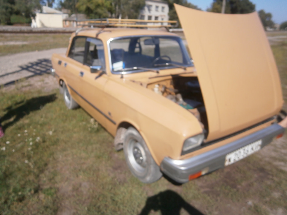 поїздка за авто москвич 2140 SL 3