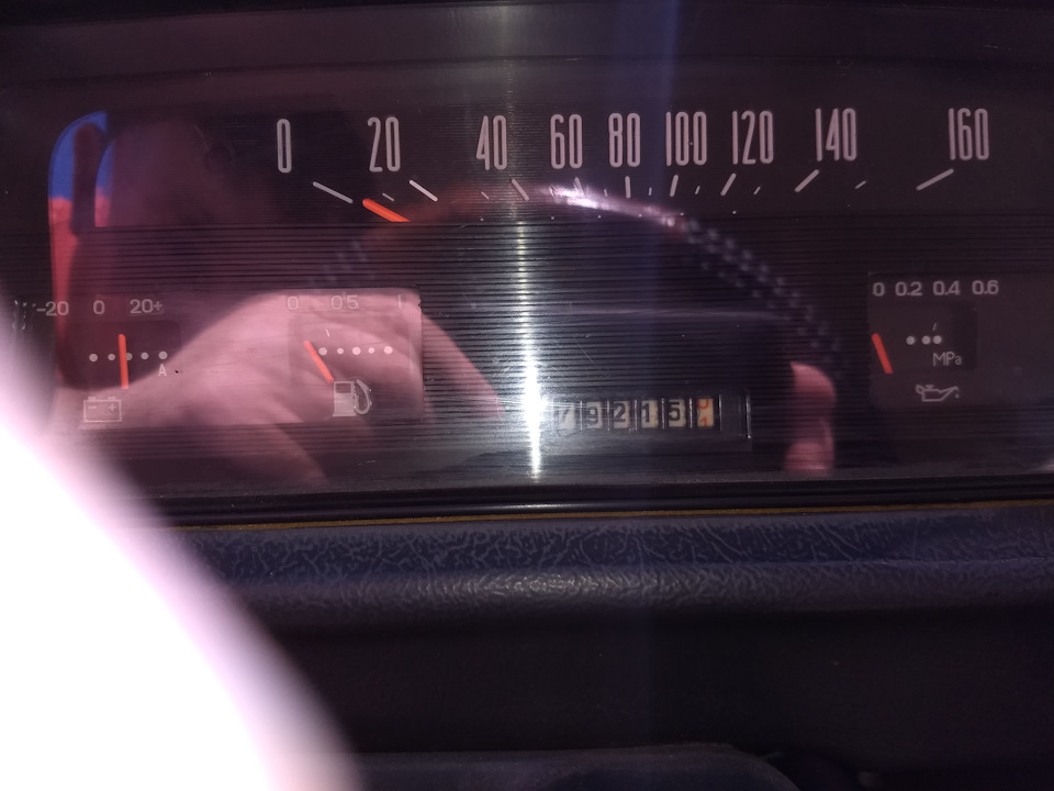 Дився автомобіль Іж 412 ІЕ 4