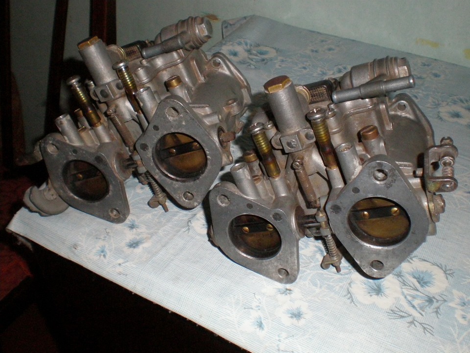 37. карби горизонталки Dellorto DHLA 40N 2