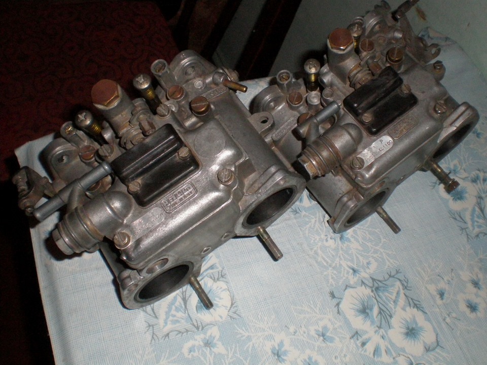 37. карби горизонталки Dellorto DHLA 40N 1