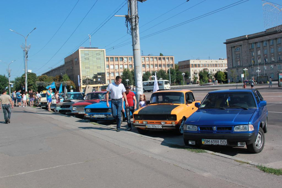 7я ВсеУкраїнська Зустріч Автоклубу Москвич . part1 2