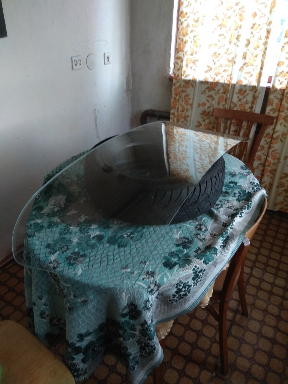 Закотив лоб 1