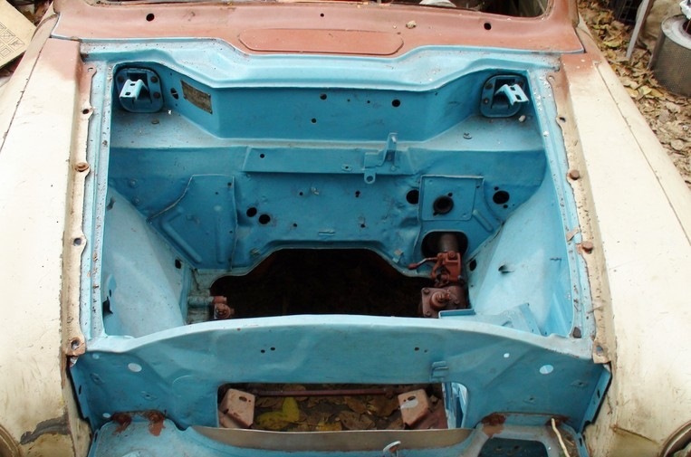 Відмінності 423 від 424 1