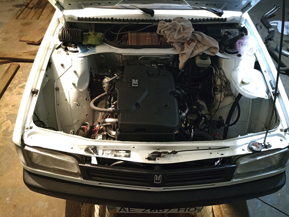 16 V у процесі 1