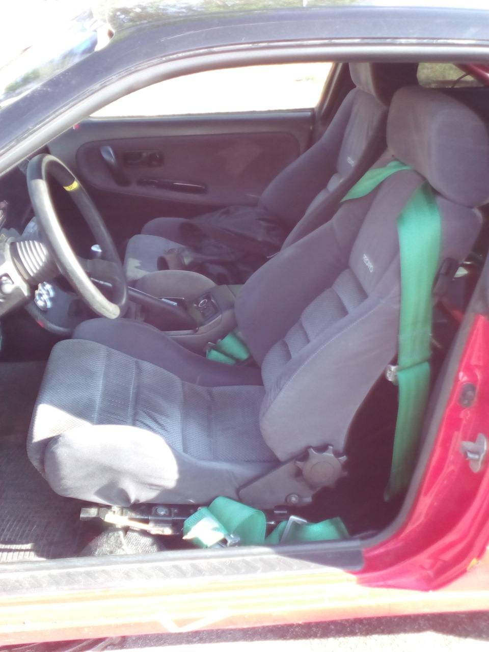Заміна ковшів на відкидні Recaro 2