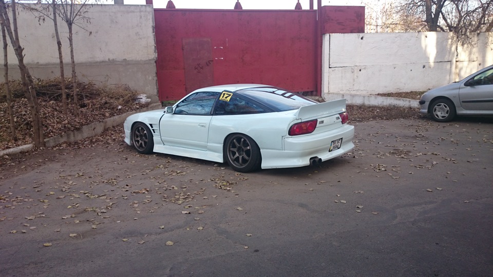 Ducktail Rocket Bunny 3
