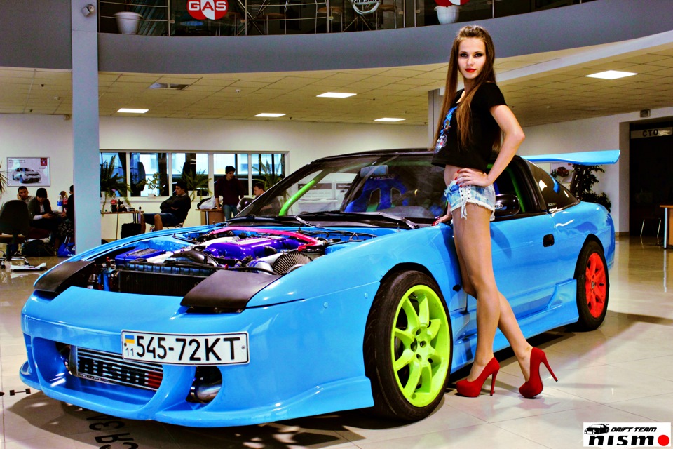 VIKKI + NISMO 200SX = SEX) 2