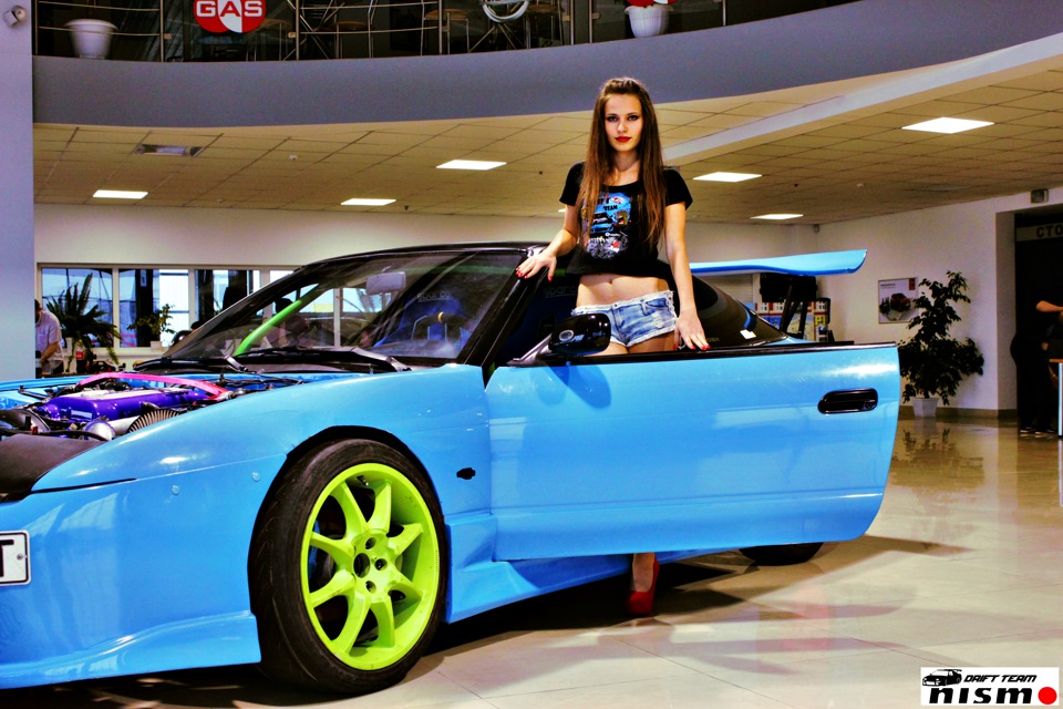 VIKKI + NISMO 200SX = SEX) 4