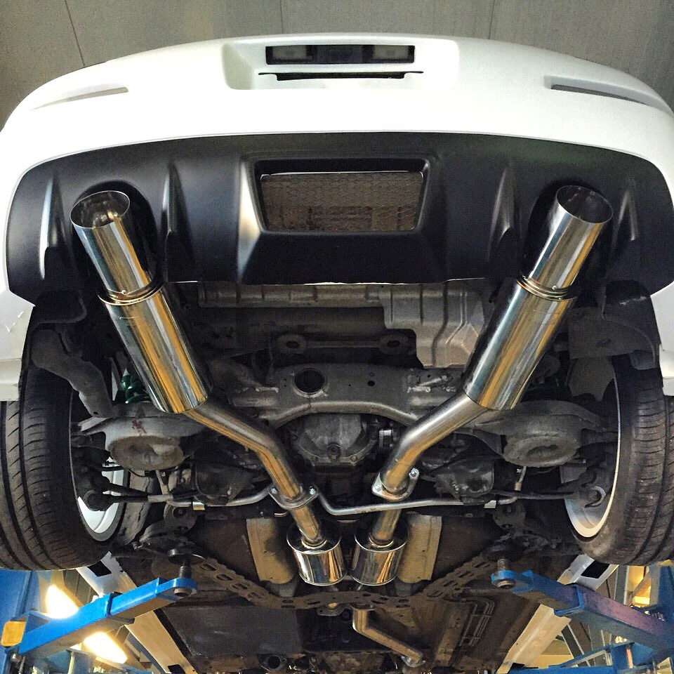 Прикладка вихлопу Greddy 2