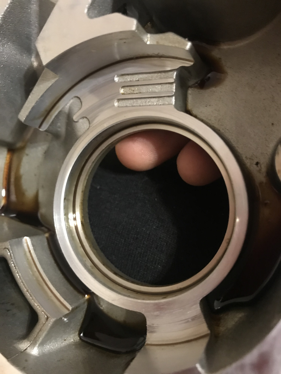 Vq35de маслонасос 5