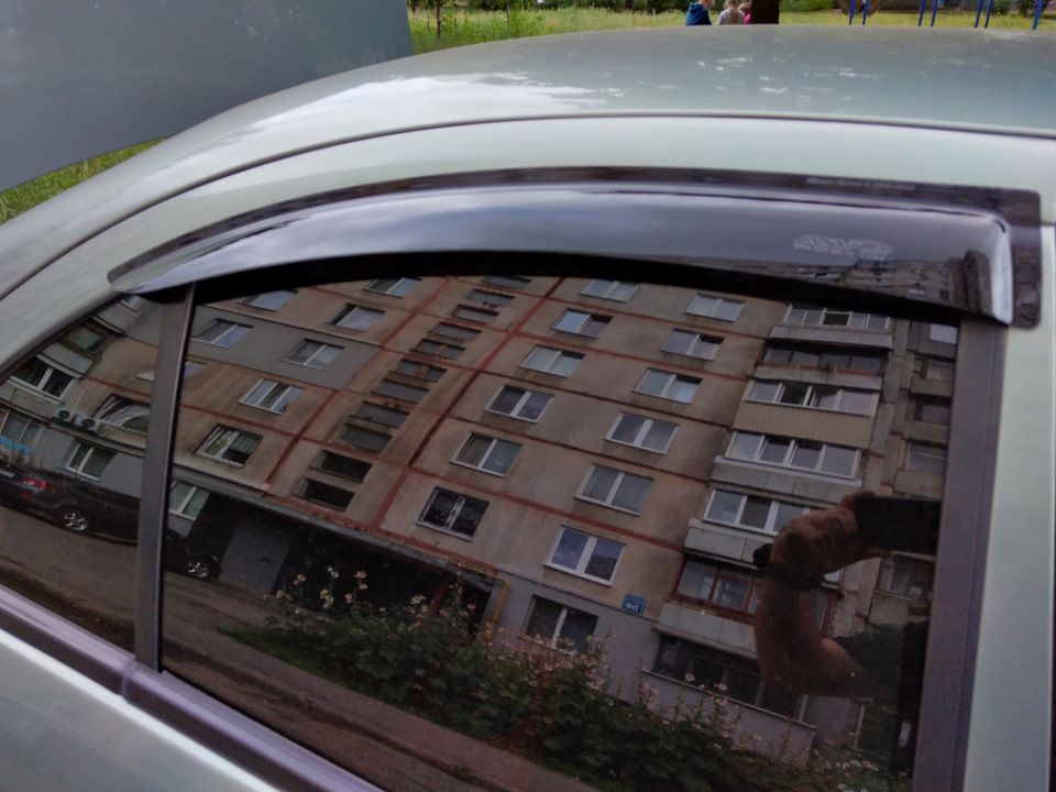 Дефлектори вікон (вітровики) ANV air для Nissan Almera Classic (B10) 5