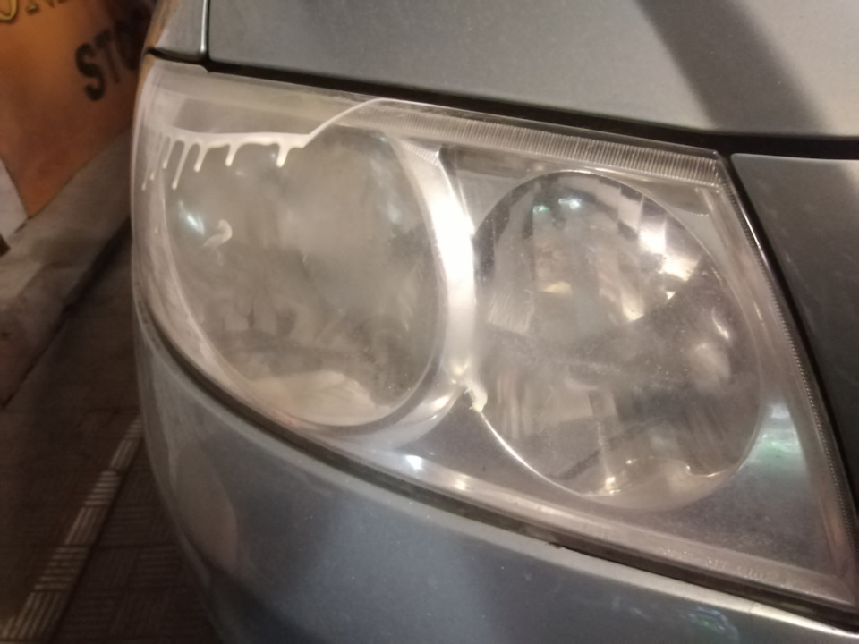 Експрес полірування фар Nissan Almera Classic 1
