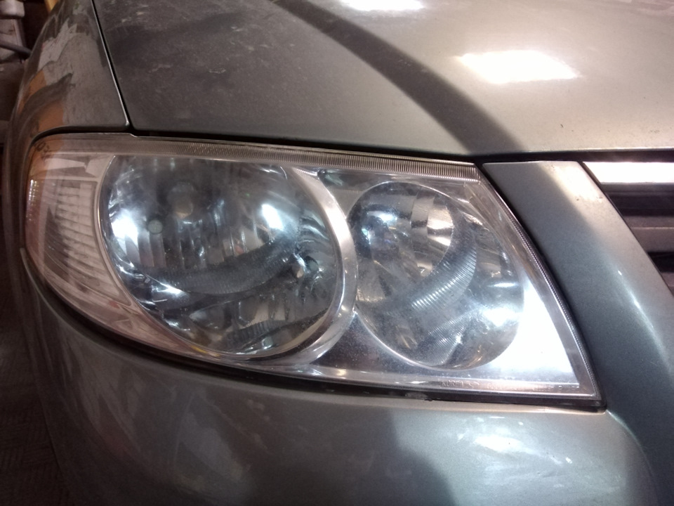 Експрес полірування фар Nissan Almera Classic 2