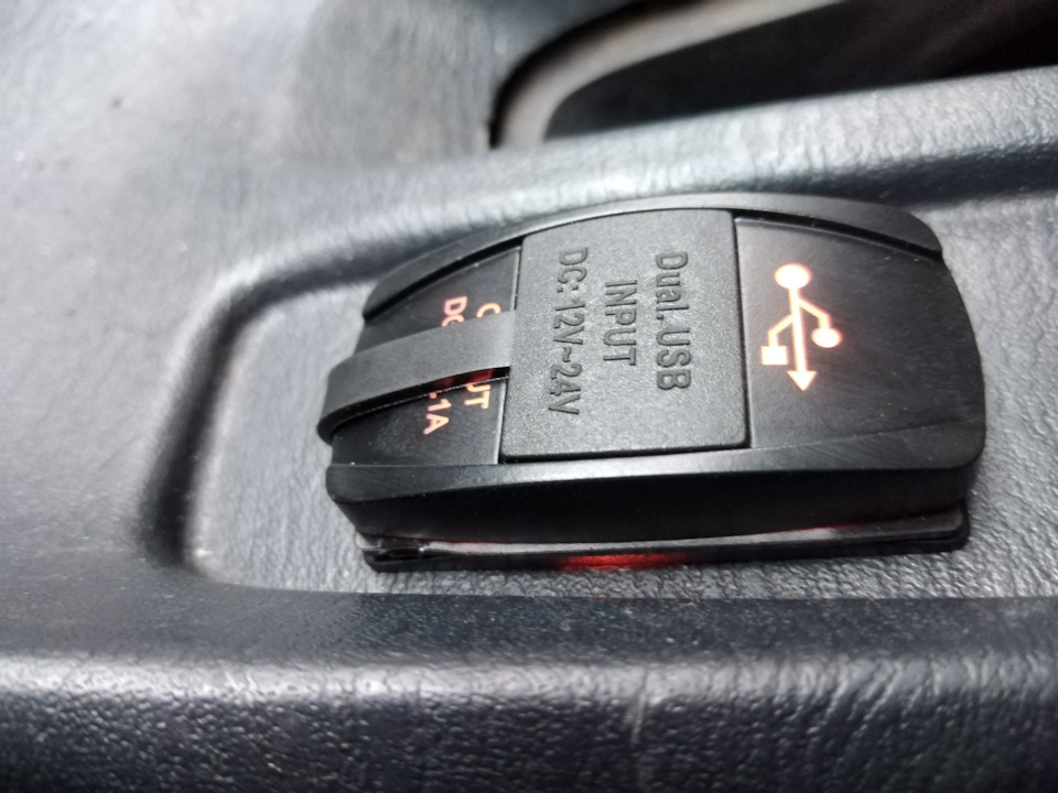 Установка Usb розетки 4